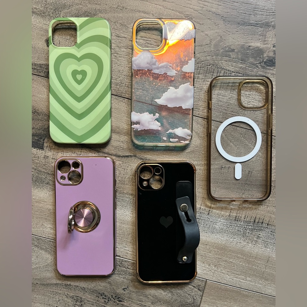 ⚠️FREE with any other purchase ⚠️iPhone 13 cases /  Lot of 5